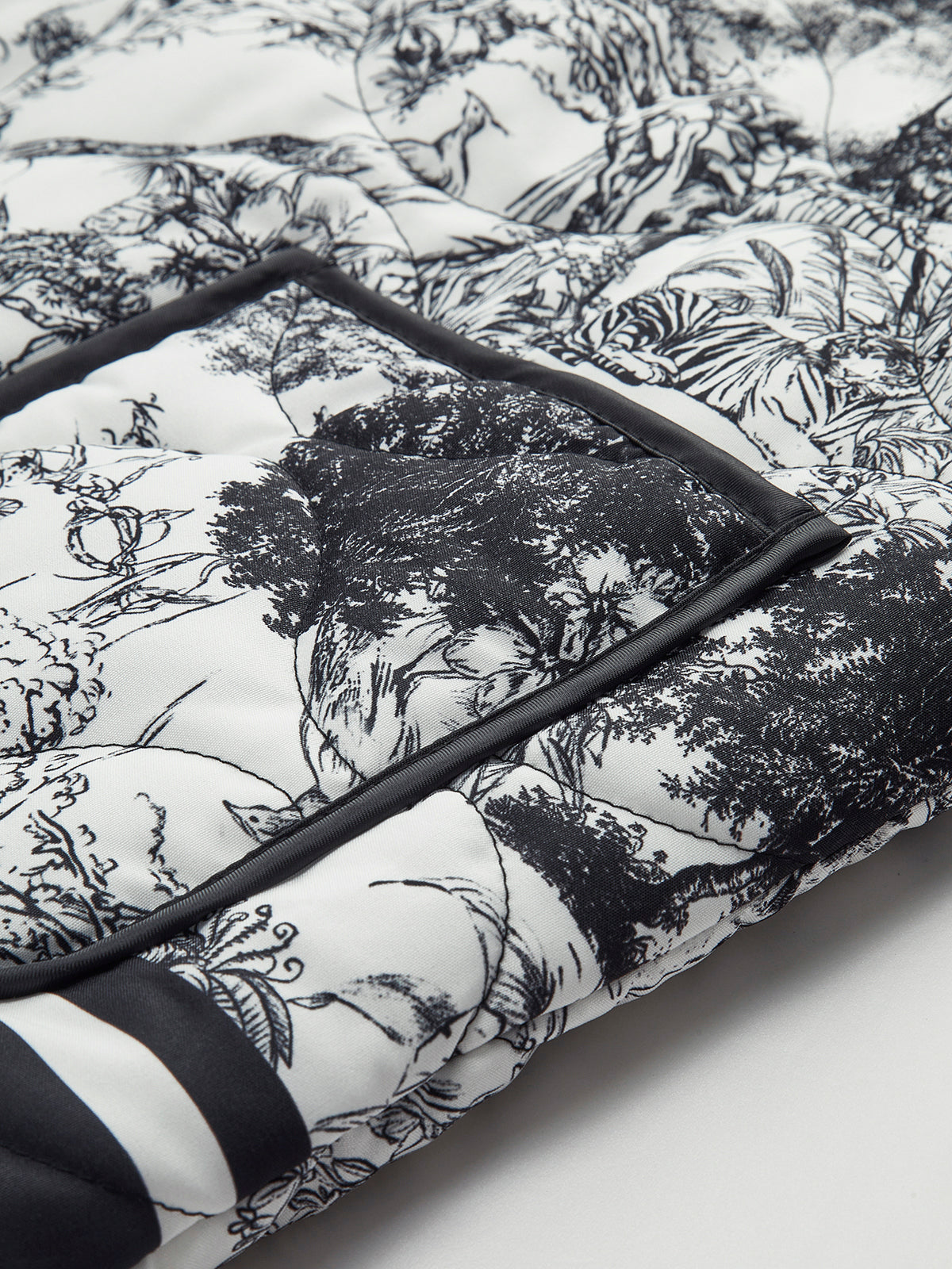 SeraAmsterdam™ | Stijlvolle Jack