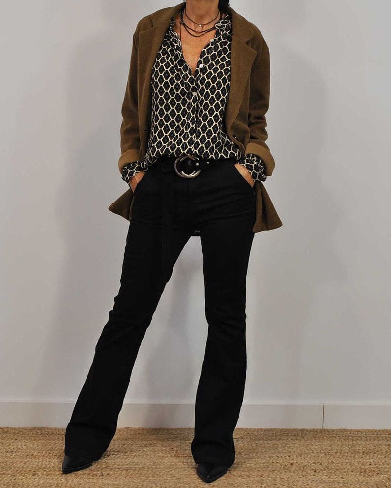 SeraAmsterdam™ | Relaxed V-Hals Midi-Shirt